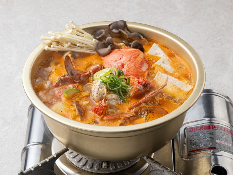 꽃게 된장찌개 Crab Soybean Paste Stew — 제주특별집 홍대점 찌개류 · Jeju Special House Hongdae Korean BBQ menu (サムギョプサル · 烤肉)